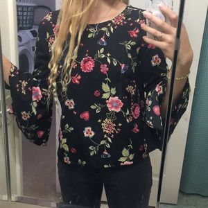 Black floral flowy shirt
